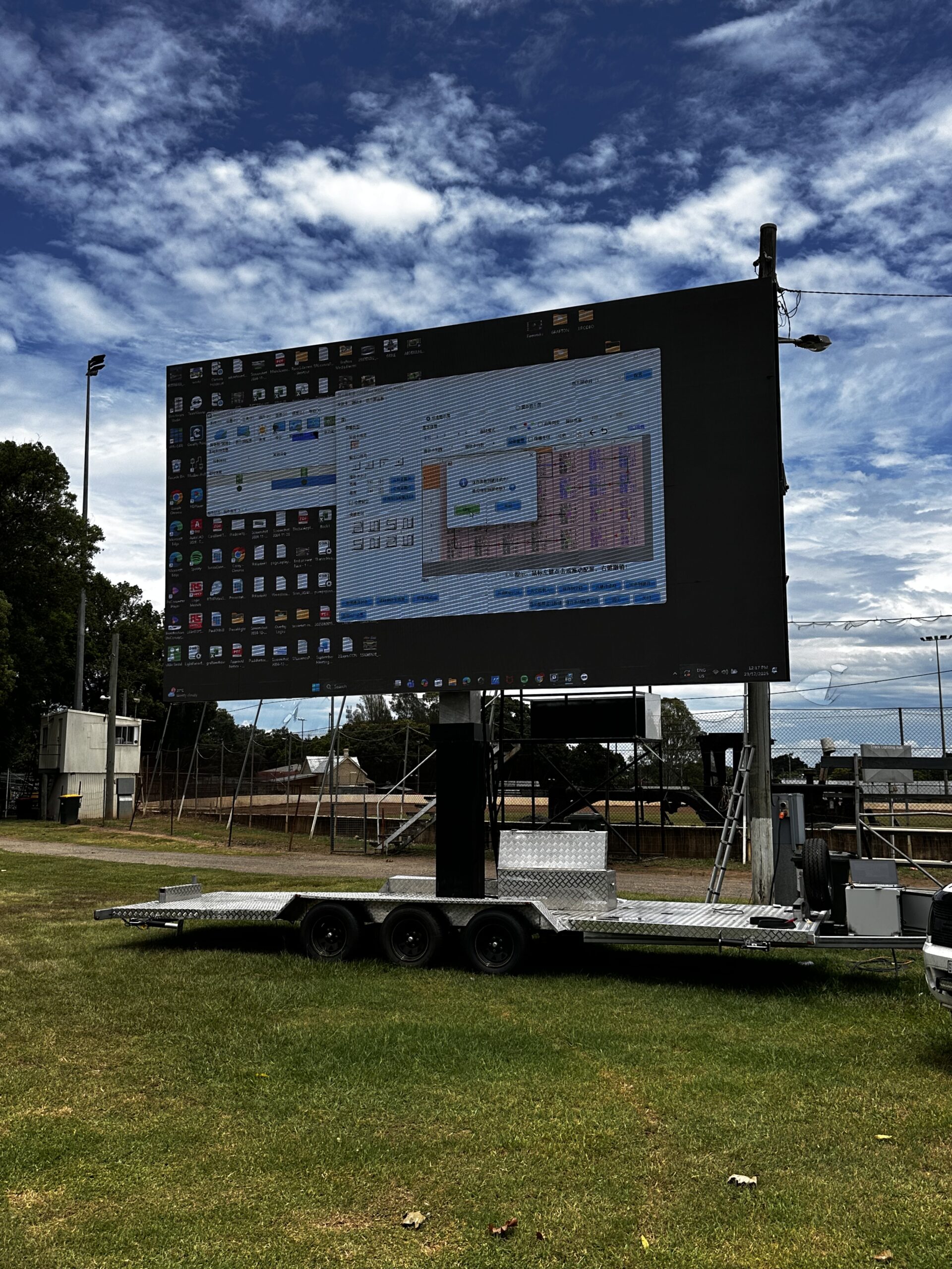 Australian built mobile LED screen